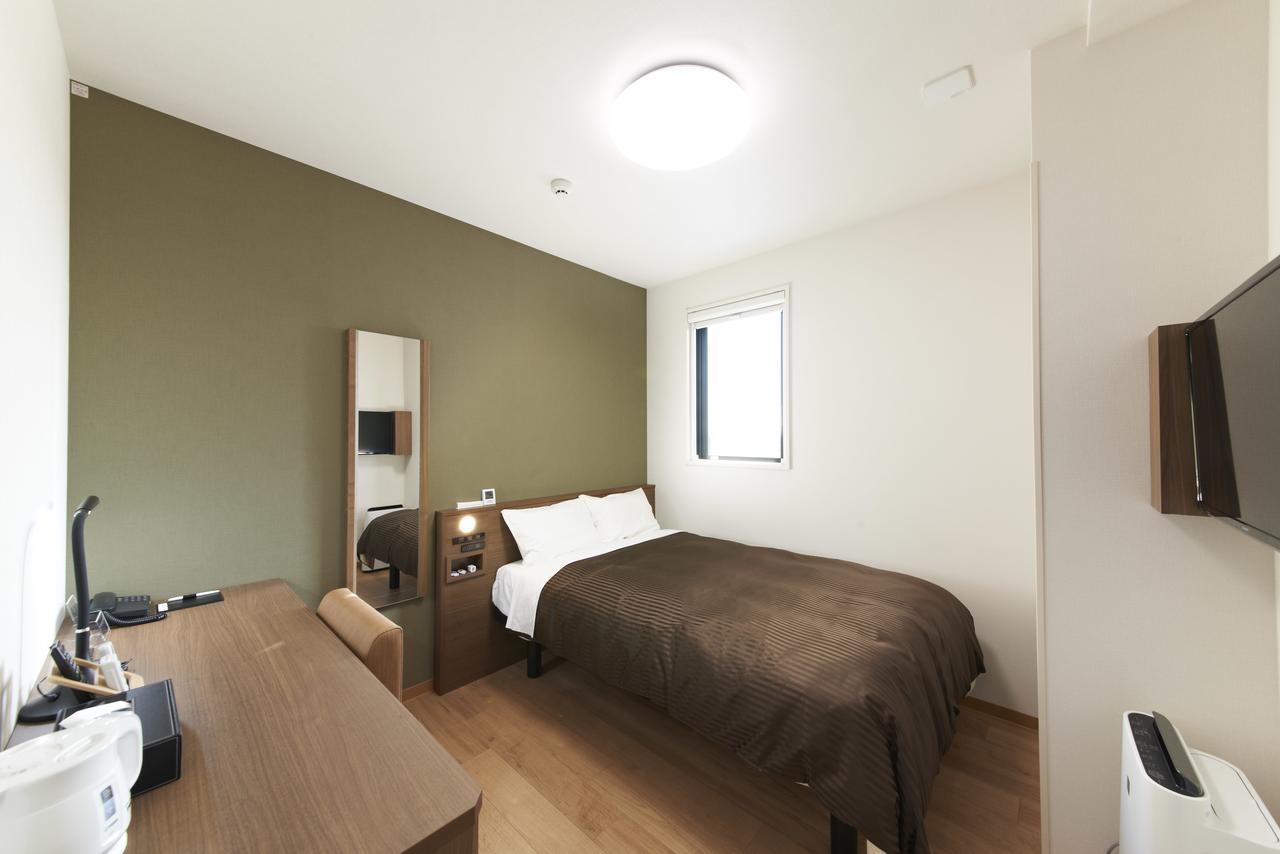 Hotel Sun Clover Koshigaya Eki Mae Esterno foto