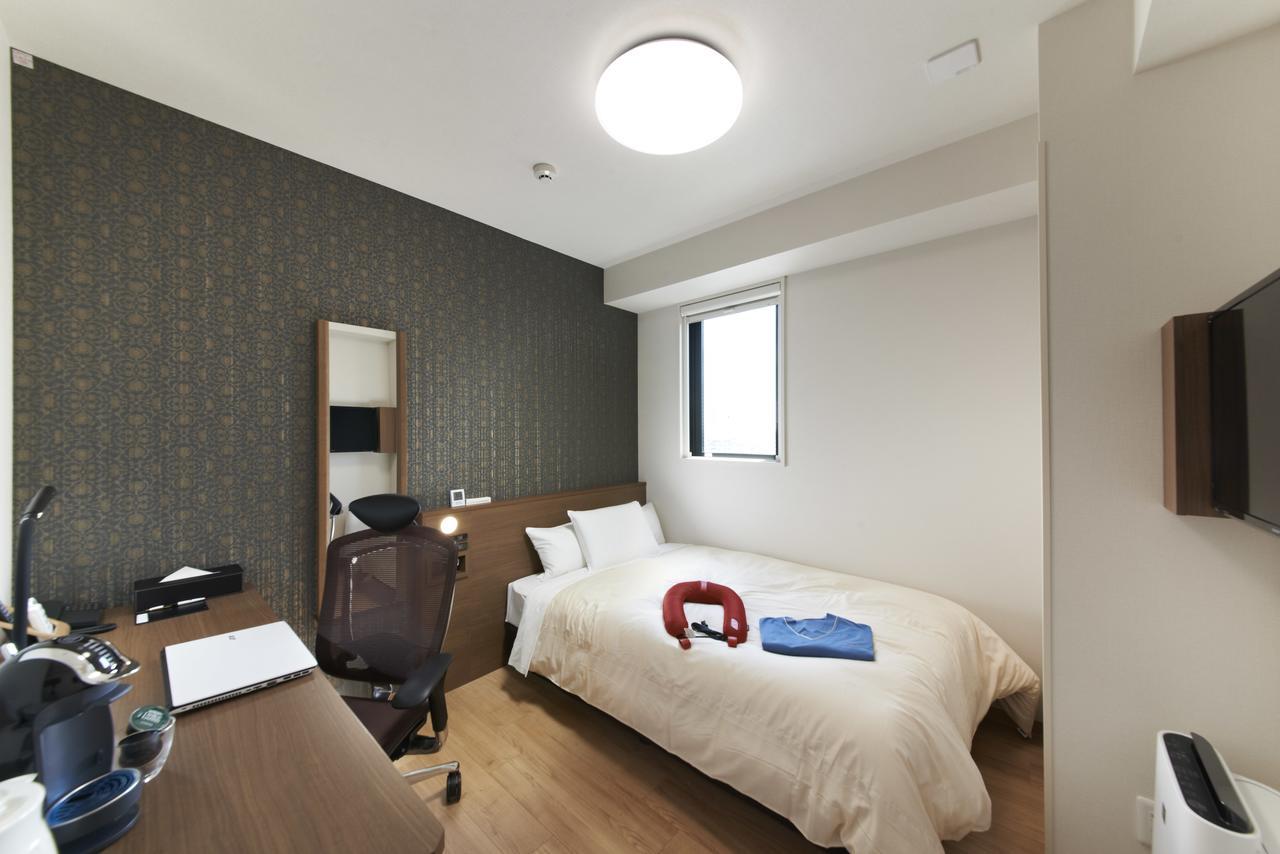 Hotel Sun Clover Koshigaya Eki Mae Esterno foto