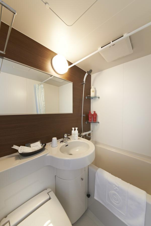 Hotel Sun Clover Koshigaya Eki Mae Esterno foto
