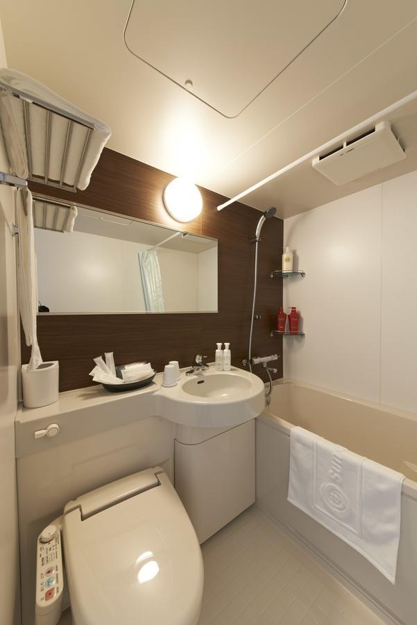 Hotel Sun Clover Koshigaya Eki Mae Esterno foto